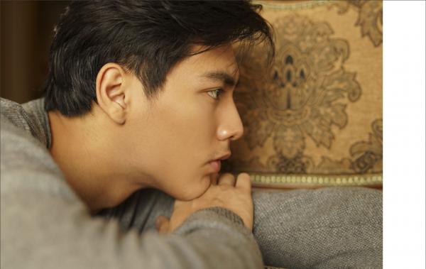 AROUSE--Vol.03---Do-you-mind-if-I-steal-a-kiss